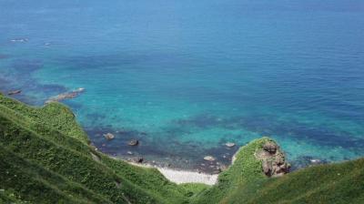 見渡すかぎり青い海