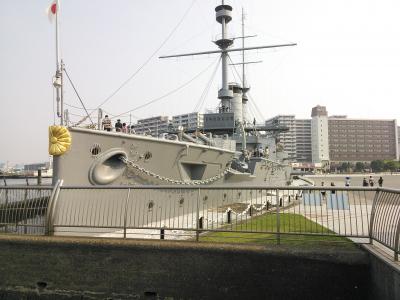 猛暑のYOKOSUKAは軍艦が熱い！