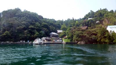 仏と神の竹生島