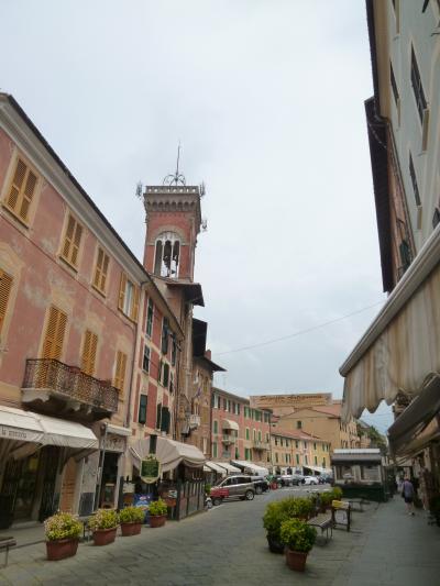 優雅な夏バカンス　イタリア・東リビエラの旅♪　Ｖｏｌ１０３（第９日目昼）　☆セストリ･レヴァンテ：旧市街を優雅に歩く♪