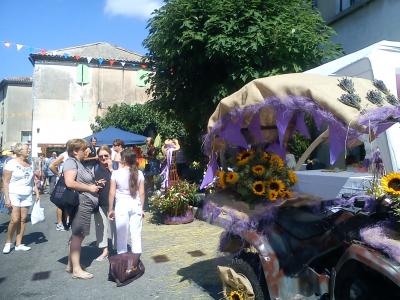 南仏プロヴァンスのソー村の”ラベンダー祭り”