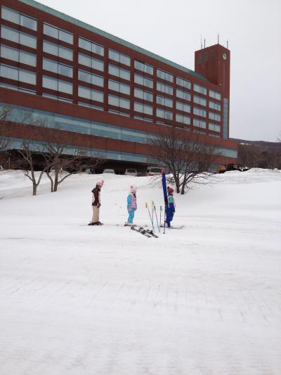 ナクア白神で 娘のスキーデビュー