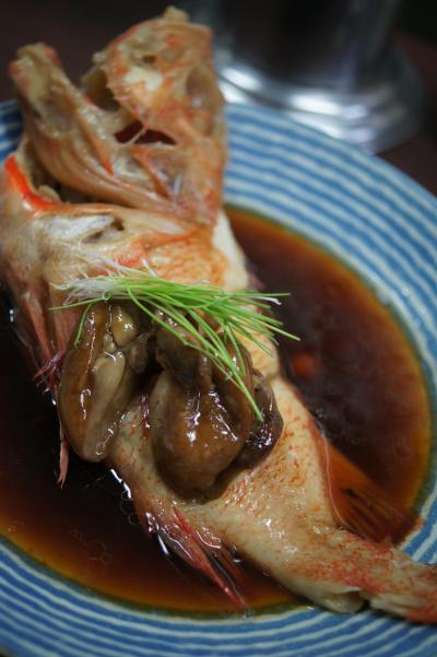 20130823-1 築地 平日に高はしさんで、肝付きのきんきですなぁ