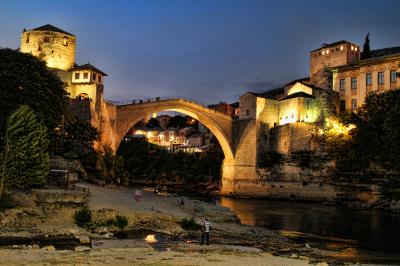 2013夏中欧8カ国の旅：３８．ボスニア･ヘルツェゴビナの石橋の街モスタル