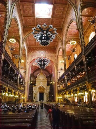 新緑あふるるブダペストをぶらぶら・・ふらふら・・・　☆その１０☆ヨーロッパ最大の、ピンク色のシナゴーグ☆