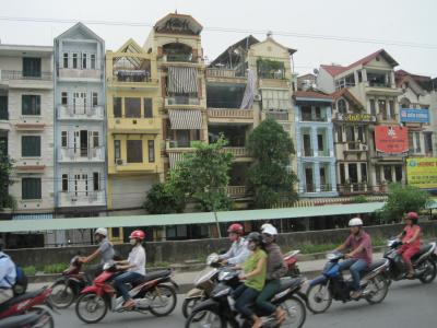 躍動感満載のハノイ