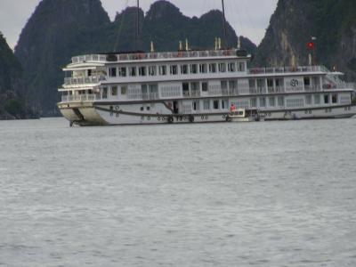 ハノイとハロン湾のハロンジャスミン号で船泊　2日目　その2