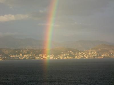 (7)【コルフ島／ギリシャ】ハネムーンはMSCムジカで東地中海クルーズ！＆ドイツ古城ホテル　 −雨のコルフ・イオニア海にかかる虹−