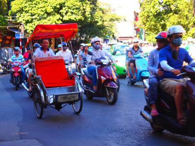 2013年夏休み旅行INベトナム☆はるかノスタルジーハノイ　文廟　リトルハノイ　街歩き　ノイバイ国際空港ラウンジおもしろ探し帰国編