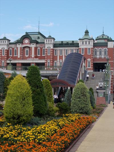 埼玉・深谷・・・で　探す　　「近代・日本経済の　父！　渋沢栄一の　生家」　と　「赤レンガ！の　建築」。