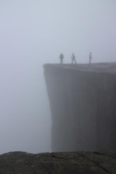 ９月の雨の中、ブレーケストーレ登山
