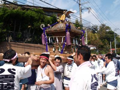 春日神社例大祭（横浜市栄区小菅ヶ谷3）