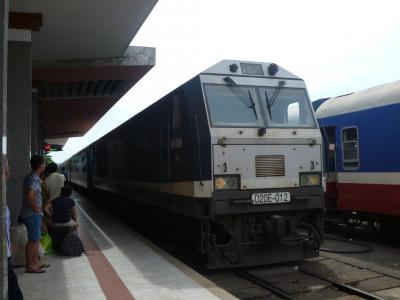 南北統一鉄道（ベトナム国鉄）SE4で行く　ダナン～ハノイ　2013年7月東南アジア周遊 6カ国周遊