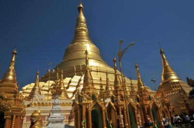 ヤンゴン(2)：究極の黄金仏塔　◆ミャンマー3日間の旅 8/9◆
