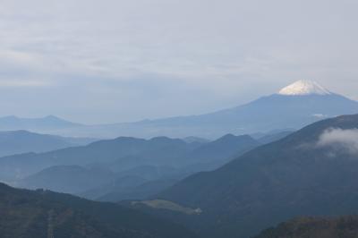 丹沢・大山登山　～天気は持ったけど強風で激寒編～