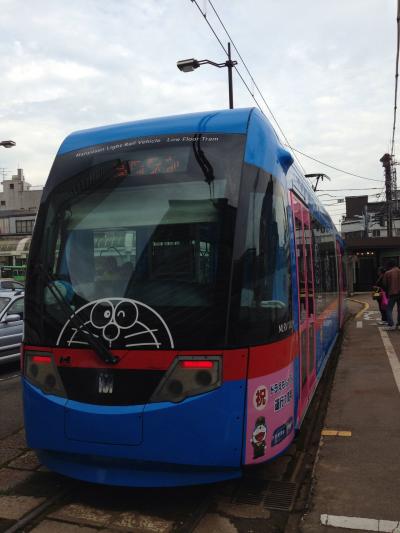 親子でドラ電車と高岡ぶらり