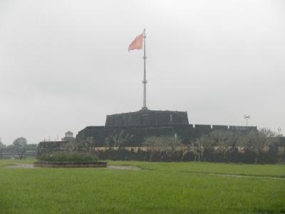 たびたびの旅　タイ、ラオス、ベトナム、カンボジアの旅（１０）　２０１２./１２/３０～３１フエを歩く