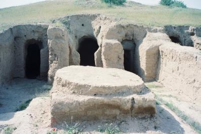 ウズベキスタン歴史紀行⑥テルメズ：仏教遺跡カラ・テパ