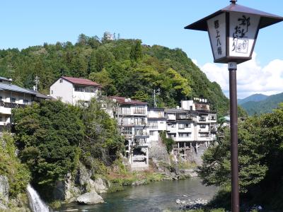 2013年秋の旅行は長良川鉄道の「ゆらり眺めて清流列車」で郡上八幡へ