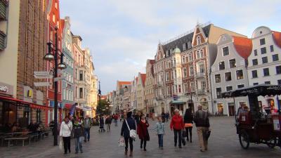 堂々として静かで清楚な感じの街並み・・・ロストックＲｏｓtock・・・ハンブルグから北ドイツを巡る旅