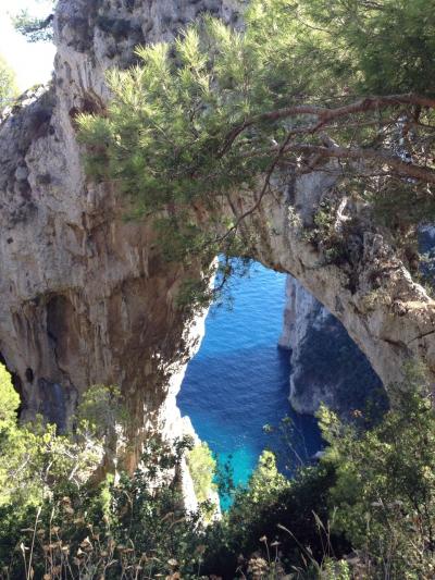 南イタリアの旅　9　青の洞窟だけじゃない　カプリ島