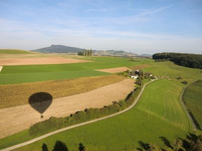 スイス北部シャフハウゼン州・気球空の旅（後編）【スイス情報.com】