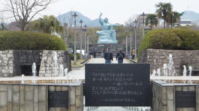 長崎の旅（その３）稲佐山・出島・平和公園・浦上天主堂