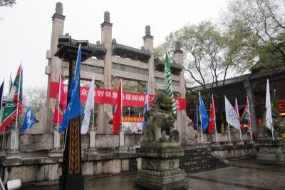 2011暮、中国旅行記21(12/28)：西安、少し怪しい美術博物館、回族の通り