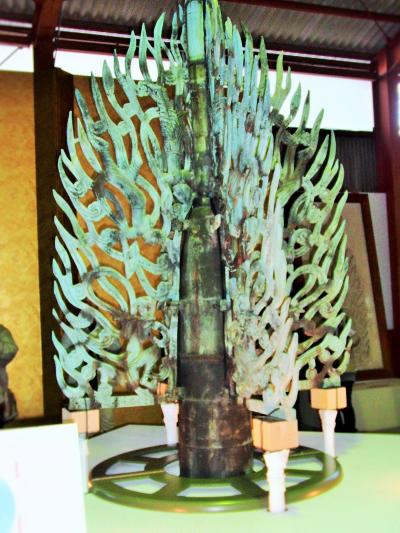 すべり込み～薬師寺東塔水煙降臨展