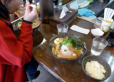 らぁ麺のぉ店 三色（さんしき）の昼食　冬の三島市佐野体験農園 春キャベツの定植　ブルーベリー