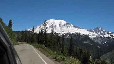 マウントレーニア（パラダイス）～ サンライズとパックウッド の車窓