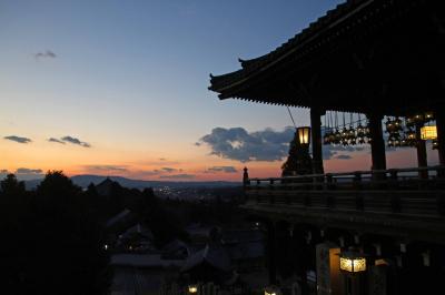 絶景　たそがれの二月堂　人に言いたくない夜景