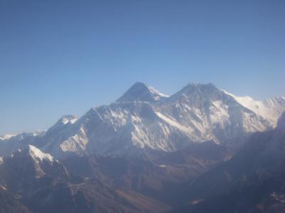 2013年12月　ネパール　美しきヒマラヤ（少し見えた）　2／4　（エベレスト遊覧飛行とナガルコット）