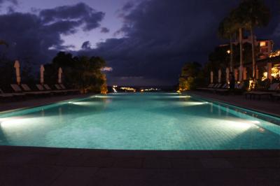 アッタテラスに泊まって美ら海美術館と今帰仁城跡を観光