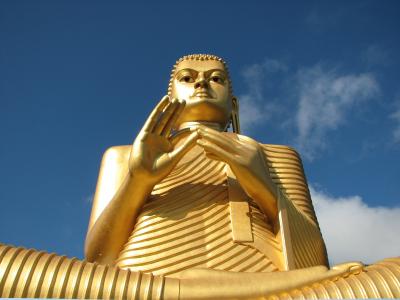 【2011-2012スリランカ旅(4)】　ダンブッラ石窟寺院とキャンディ、そしてコロンボへ