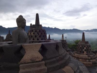 はじめてのインドネシア2014年1月 【2大パワースポット巡り】