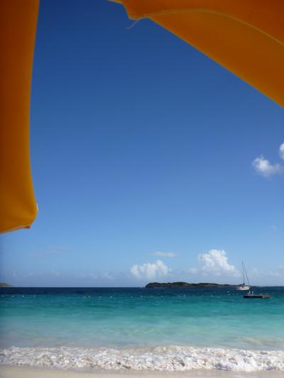 2013年末～　カリブ海周遊（3）　セントマーチンのビーチでのんびりと。