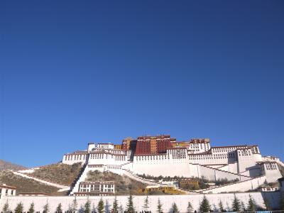 成都→ラサ→シガツェ→ギャンツェ→ラサ→成都　でチベット旅行