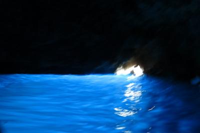 2013秋、イタリア旅行記2(17/53)：9月27日(2)：カプリ島(1)：ナポリ港からカプリ島へ、青の洞窟