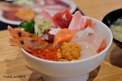 【東京都（築地）】 グルメの宝庫！ 築地市場で海鮮丼が食べたい～♪