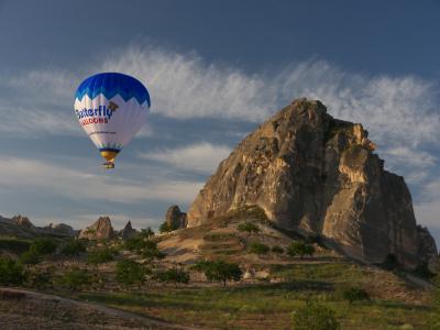 トルコをレンタカーで旅する！ (2) カッパドキアで気球に乗る編