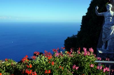 *母と娘のわがままイタリア旅行　vol.7*～カプリ島の居心地の良い宿と海と空が溶け合うモンテ・ソラーロ～