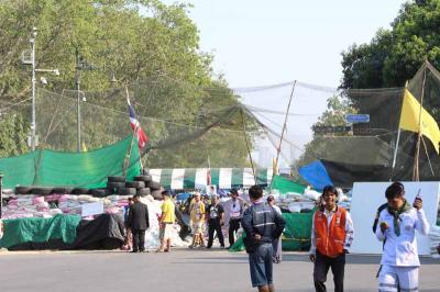 反政府派の本拠地に潜入する 1月18日編