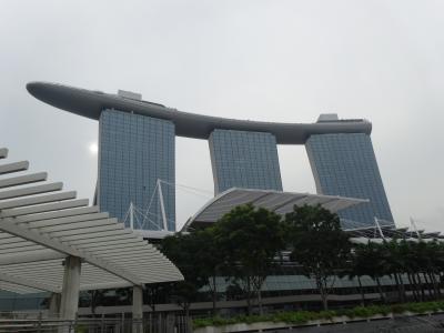 マリーナベイサンズに泊まりに行こう!