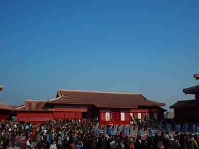 正月の沖縄でグスク巡り★初グスクは首里城・新春の宴から♪