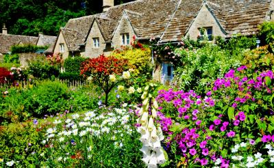 花と緑が輝く季節☆ときめきと癒しの旅ロンドンとコッツウォルズ【バイブリー】☆イギリスで一番美しい村☆と称賛された村