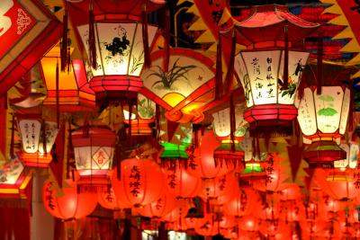 （思いがけず）異国情緒溢れる街・長崎へ…【速報版】～極彩色の灯の祭典「2014 長崎ランタンフェスティバル」～