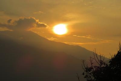 2014新春、ネパール旅行記(24/42)：1月24日(4)：ポカラ、ノーダラの丘から夕日鑑賞