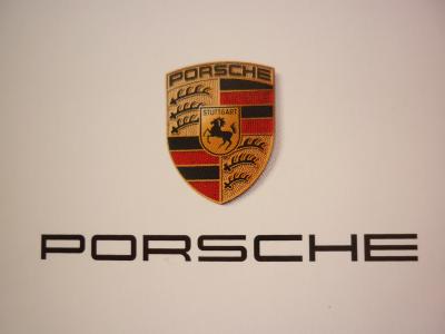 オトナの社会科見学　PORSCHE museum＆ディーラー編。