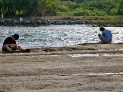 子供と一緒に！！　 多摩川で化石掘り(&amp;地層の自由研究）